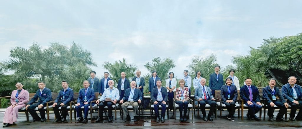 Vessenlin at Jingmaishan Forum