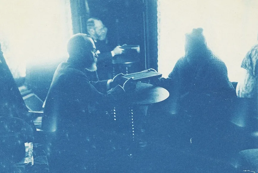 William James (1842-1910) sitting with Mrs. Walden in Séance. Undated but before 1910. Photographed by "Miss Carter".