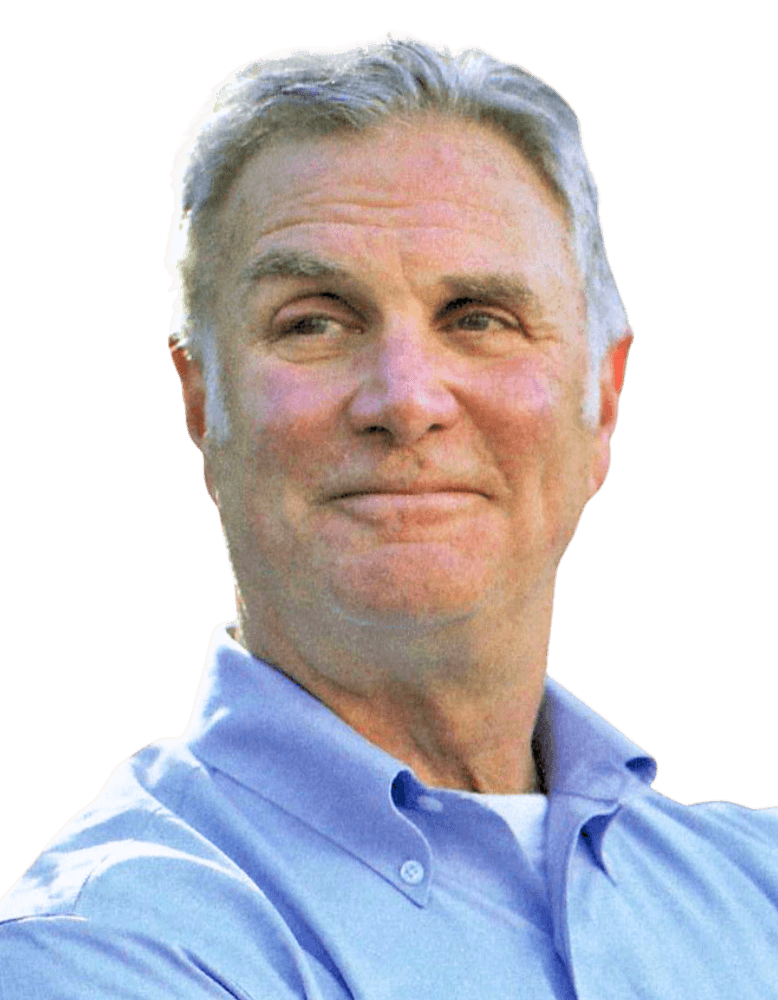 Daniel Dombrowski - Headshot