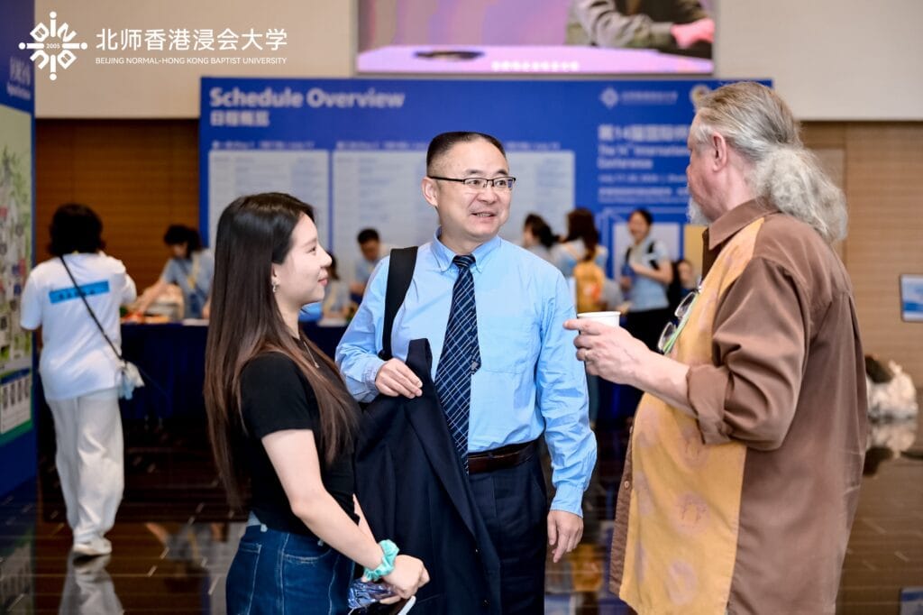 Haipeng Guo and Randy Auxier at 14th International Whitehead Conference